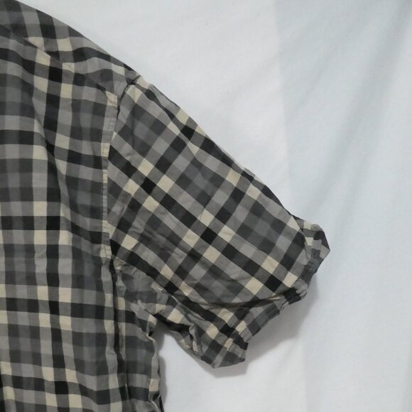 NXT | size 2X | Classic Short Sleeve Button-Up Plaid Shirt - Picture 5 of 14